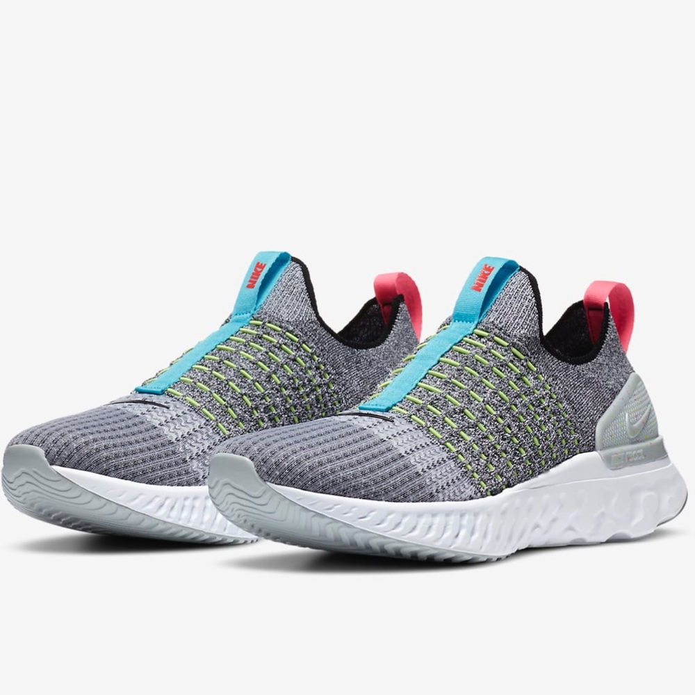 COPY - Nike React Phantom Run Flyknit 2